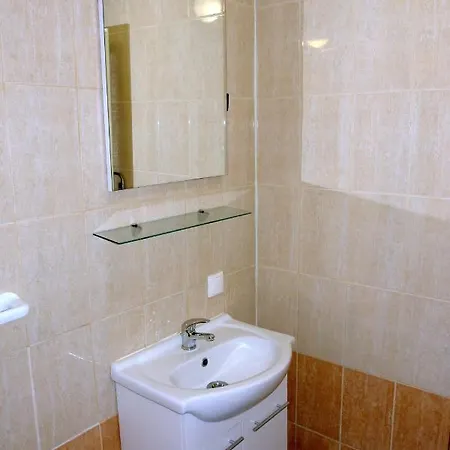 Apartmani Milokanovic Funtana Exterior photo