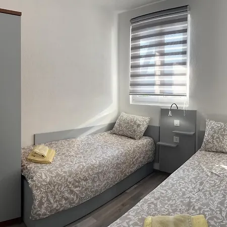 Apartmani Milokanovic Funtana Exterior photo