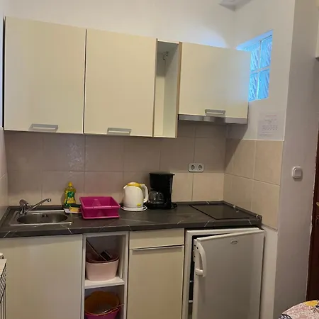 Apartmani Milokanovic Funtana Exterior photo