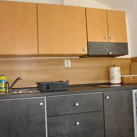 Apartmani Milokanovic Funtana Exterior photo