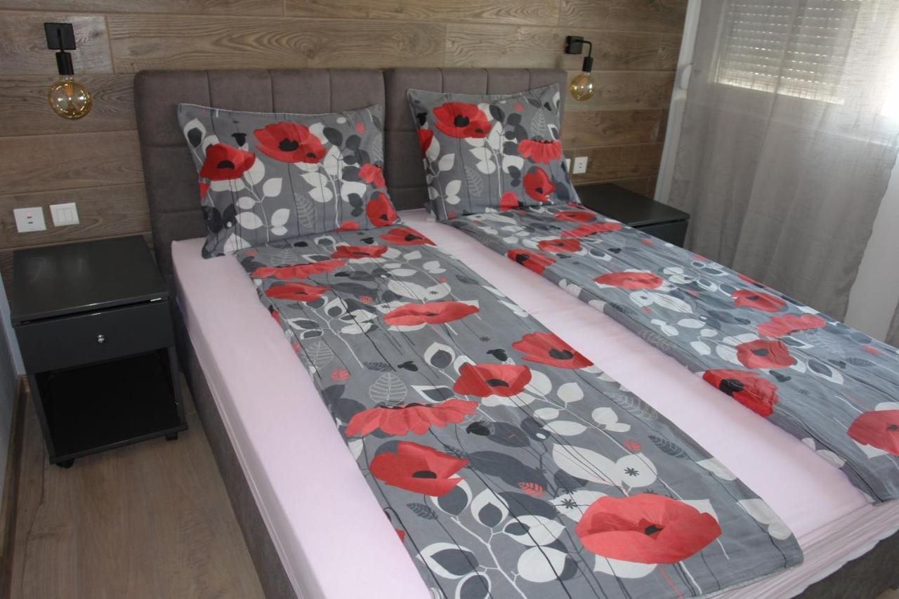 Milokanovic Apartamento *